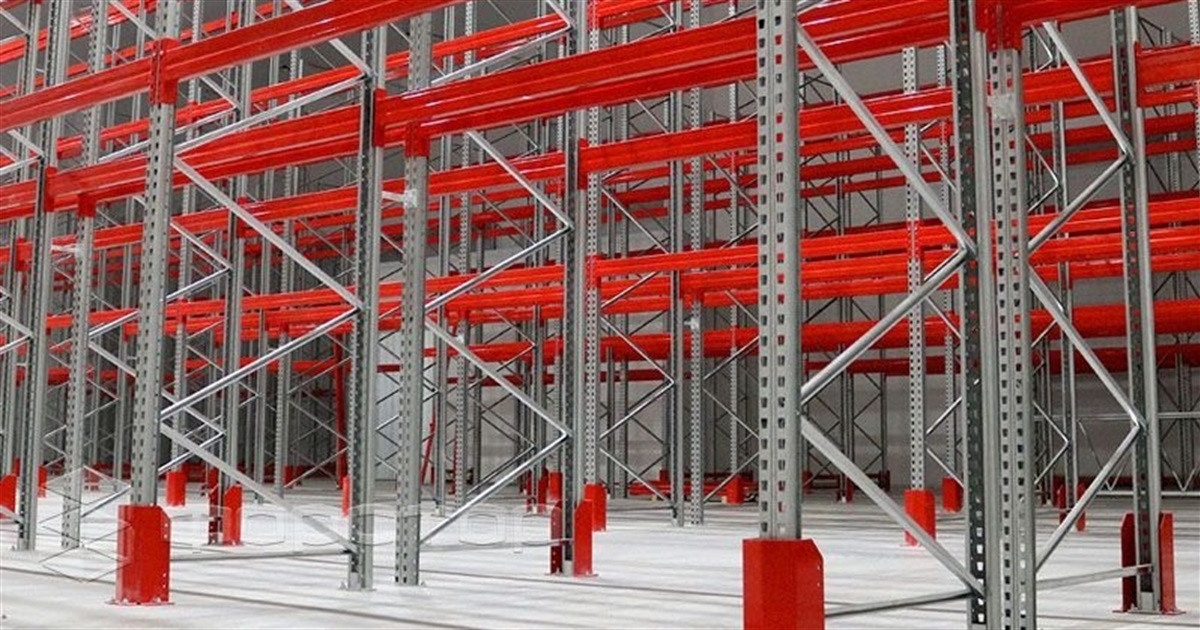 Стелажі для складу від FORSTOR: яку модель вибрати