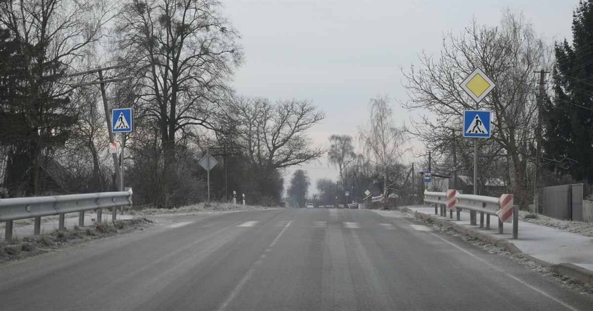 Сім ДТП за чотири роки: жителі Майстрової Волі офіційно звернулися до влади