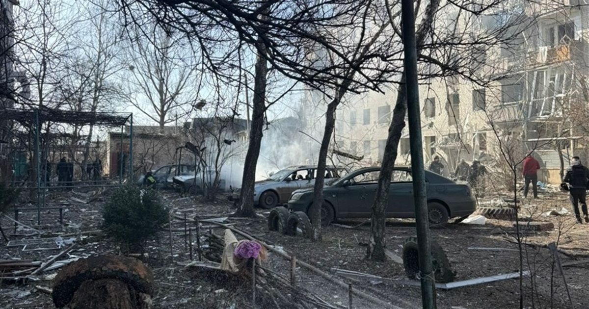 Росія скинула три авіабомби на центр Слов'янська. Є загиблі і поранені (оновлюється)