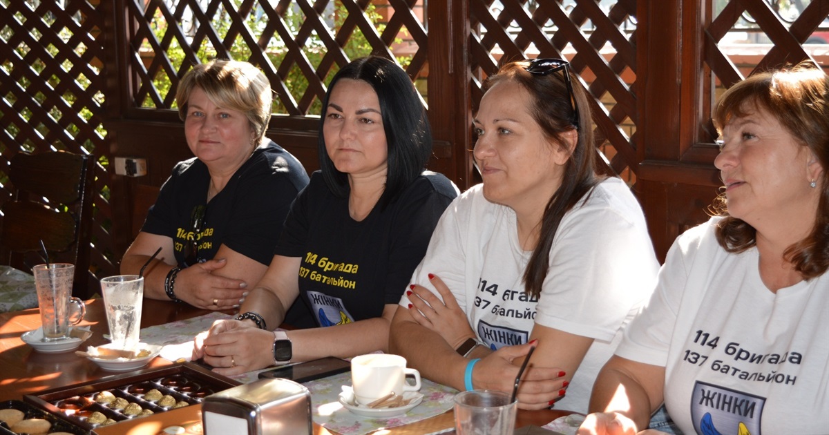 Мами і дружини безвісти зниклих військовослужбовців: "Наше життя стоїть на паузі"
