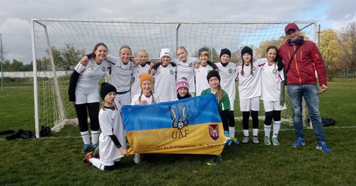 Дівоча команда ФК "Звягель" U-14 перемогла у першому колі Чемпіонату Житомирської області