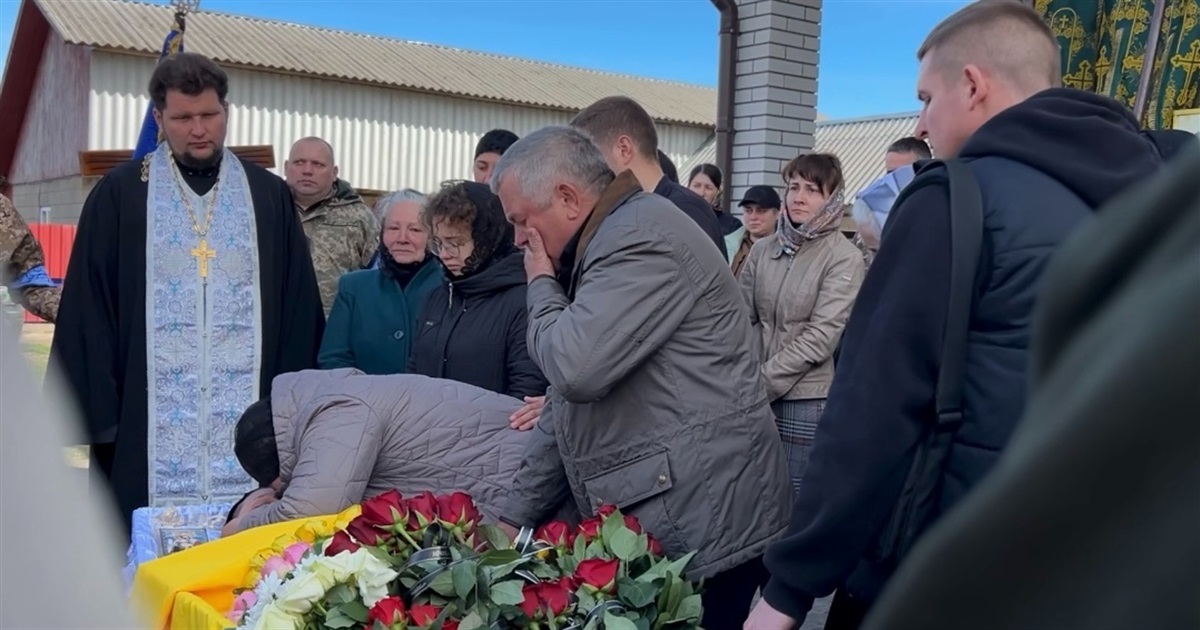 На Сарненщині попрощалися зі стрільцем-зенітником «Поліських вовків» Павлом Вакулком