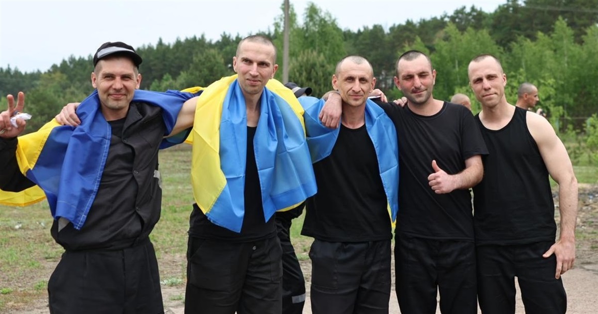 Великий обмін "1000 на 1000" завершено: додому з російського полону повернулися ще 303 захисники