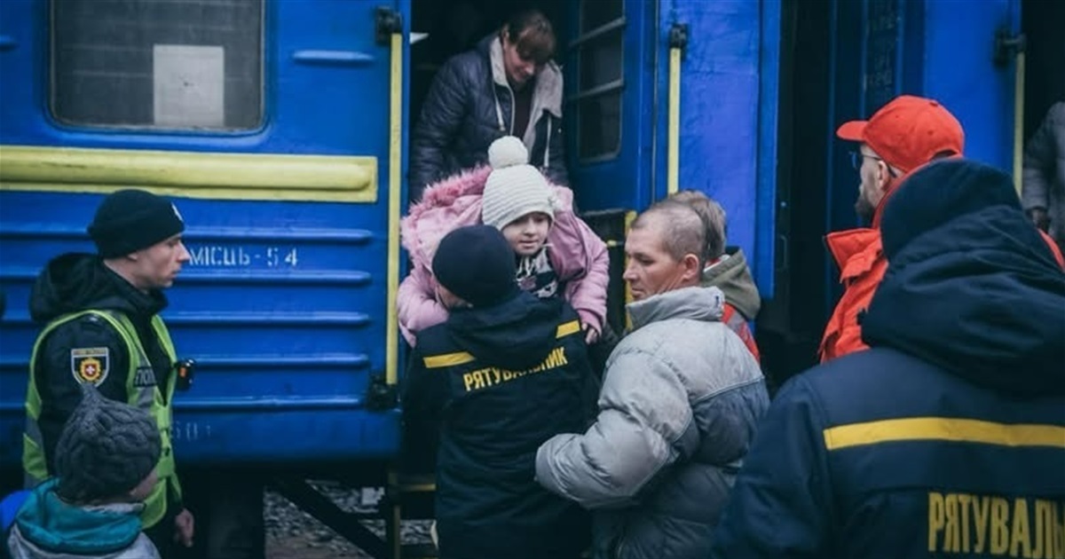 На вільній Донеччині залишається майже 200 тисяч людей. Тут більше немає безпечних місць