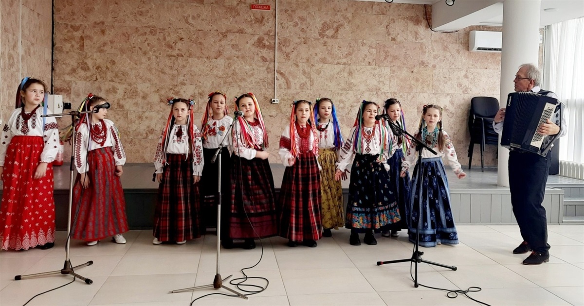 Співочий Звягель: 18-й фестиваль ансамблевої та хорової творчості зібрав 21 колектив