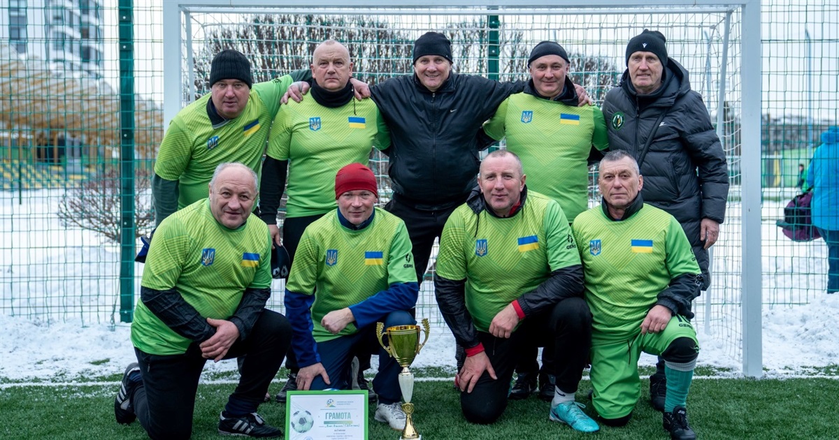 Звягельські футболісти-ветерани – чемпіони: "Вет Велес" переміг на "Новорічному марафоні"