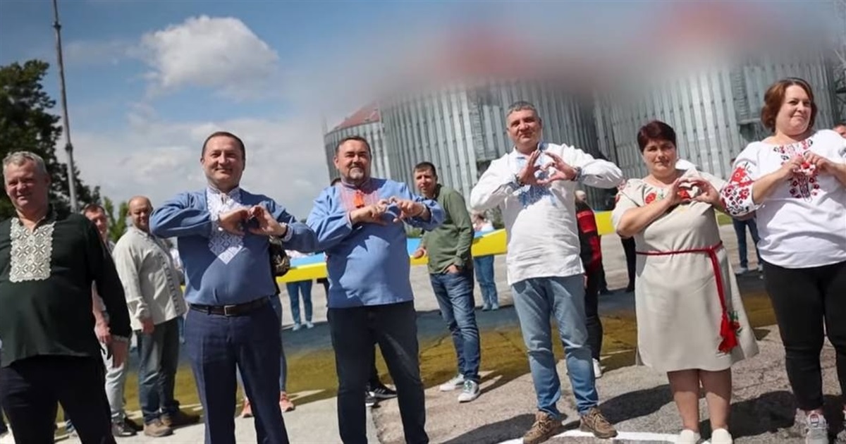 "Нива Переяславщини" святкує День вишиванки з вірою в силу молитви, голки і любові