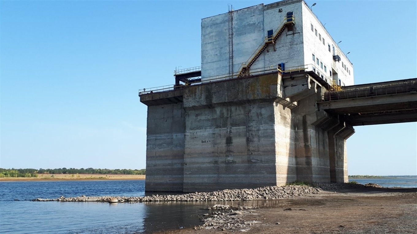 Води у Краснопавлівському водосховищі залишилось на 4 місяці