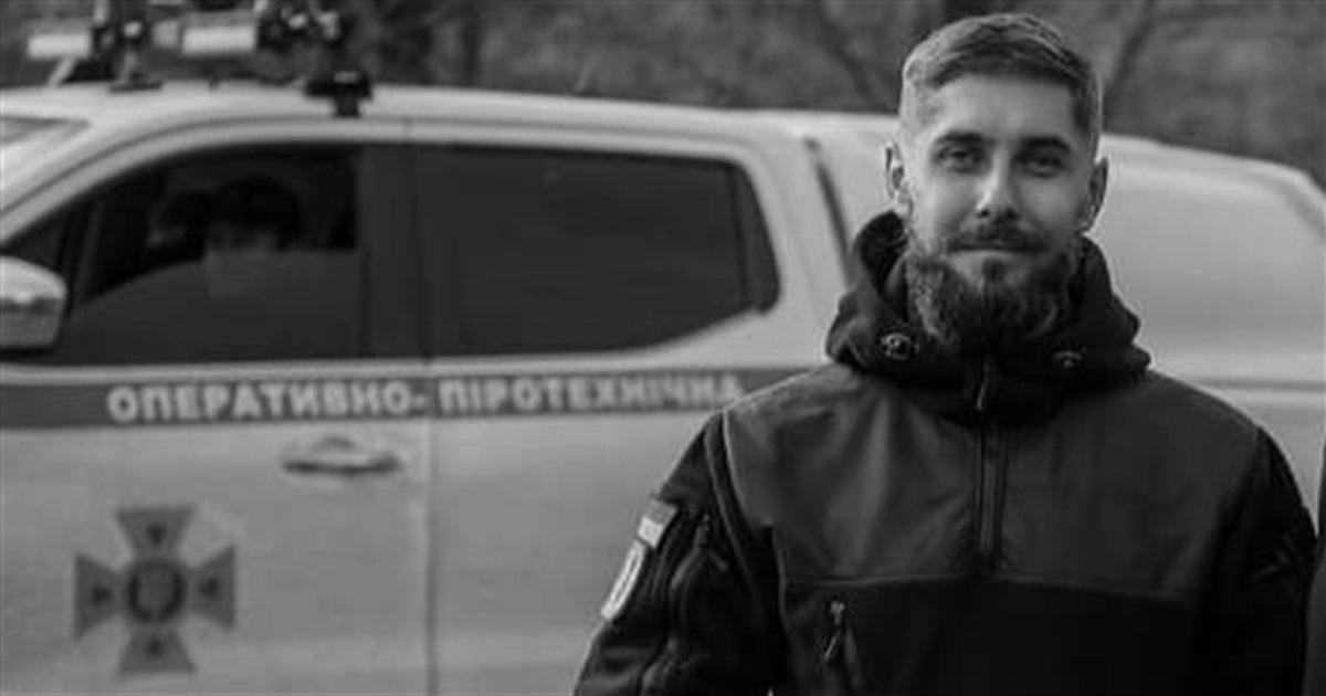 Сапер Влад Курілов загинув, розміновуючи Святогірськ. Він любив музику і свого собаку Ареса