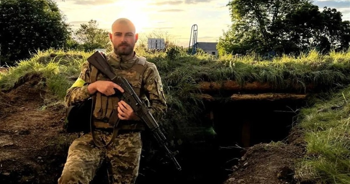Людмила Шумаєва присвятила сину книгу. У ній — спогади побратимів про воїна з Краматорська “Шума”