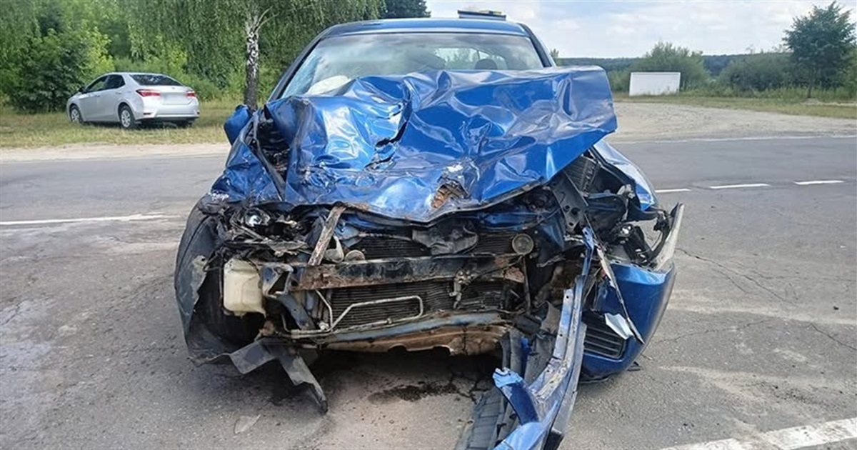У Нетішині внаслідок ДТП травмувалося четверо людей: поліцейські з’ясовують усі обставини
