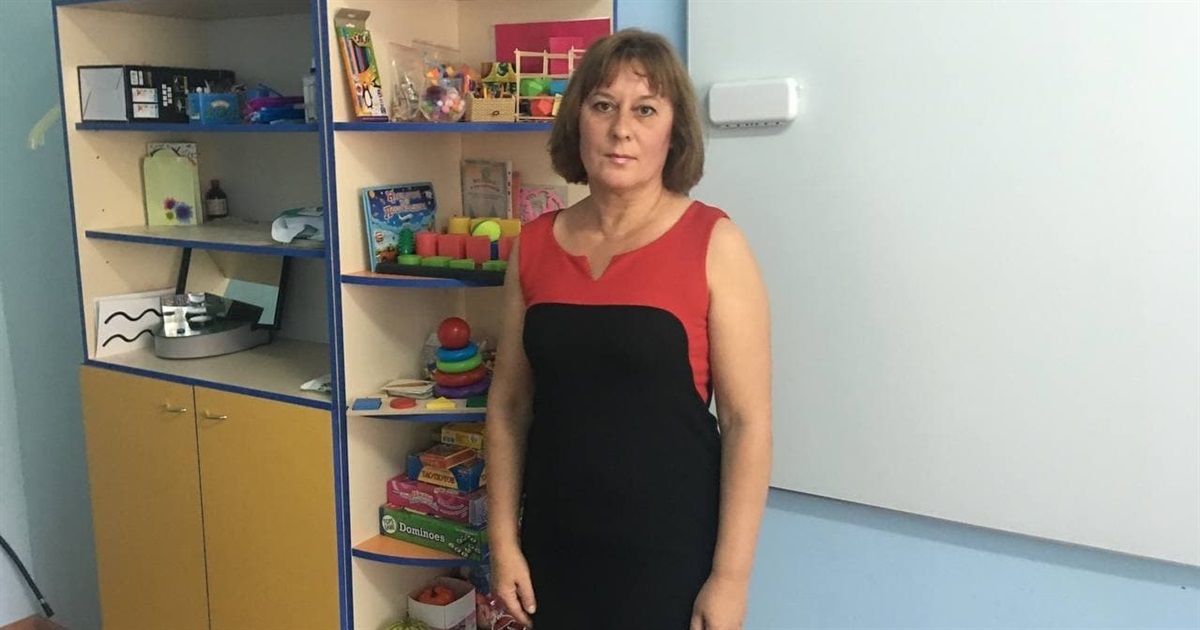 «Спілкуватися з дитиною потрібно з народження». Фахівчиня вчить дітей правильно розмовляти