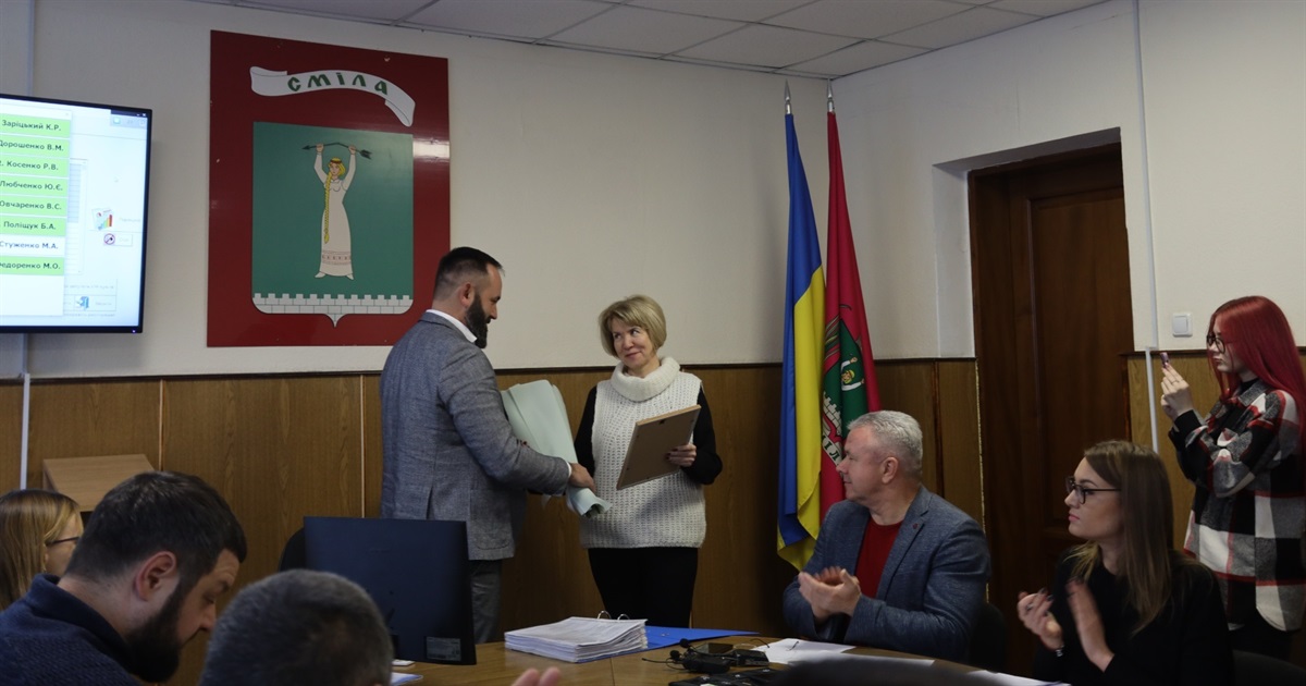 Швейне підприємство «KENT&AVER» нагородили подякою від міської ради