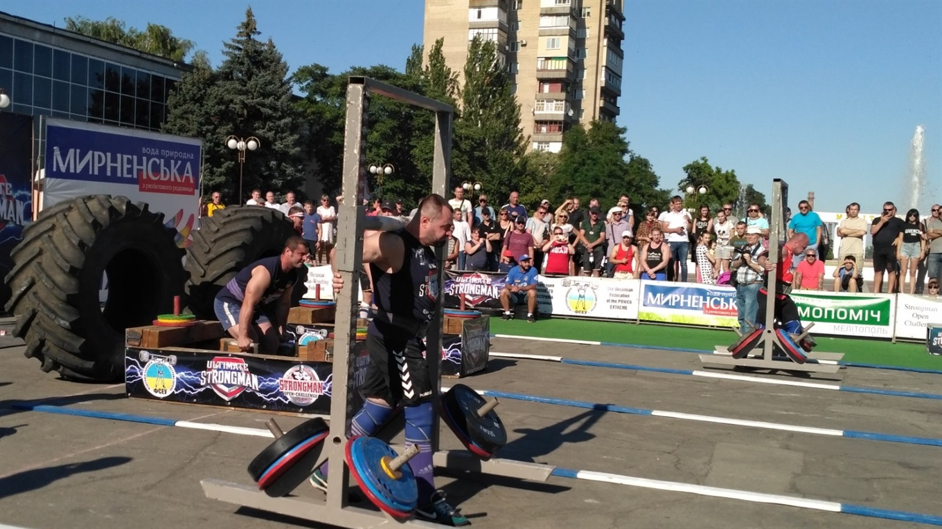 На командном чемпионате Европы по силовому экстриму украинец победил три иностранные команды