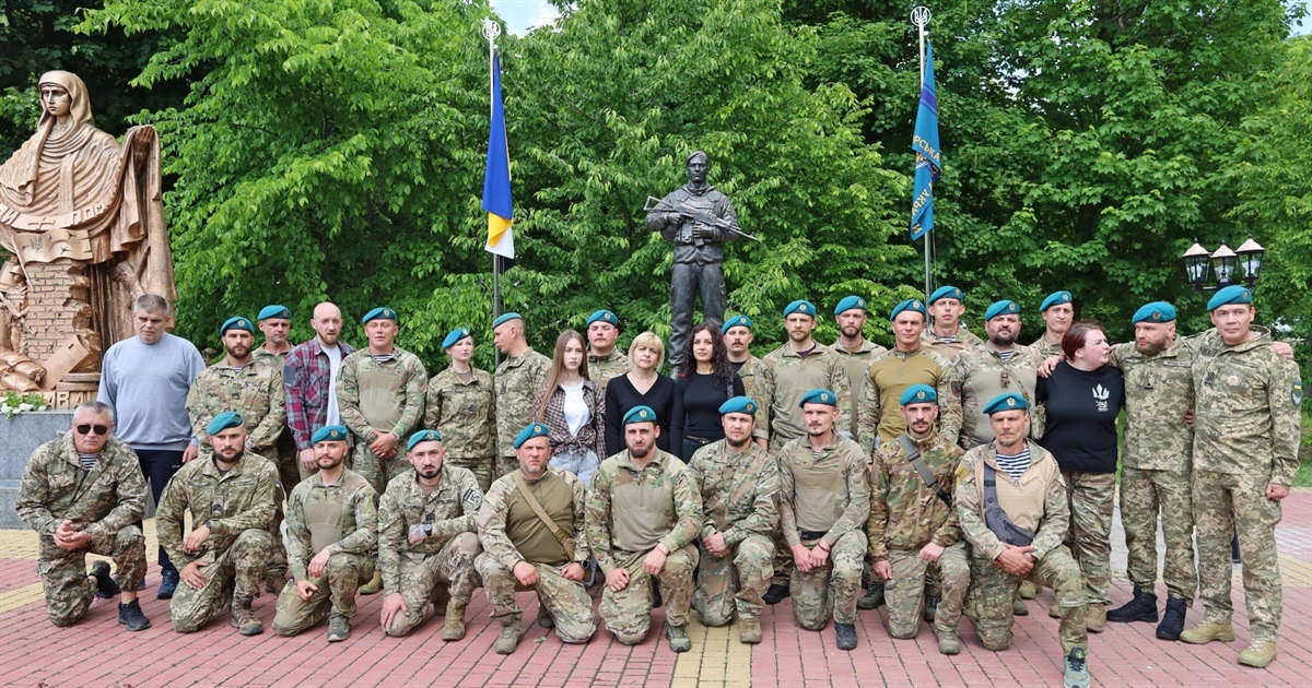 У Жмеринці в день Героїв України відкрили пам’ятник морпіху Ярославу Христюку