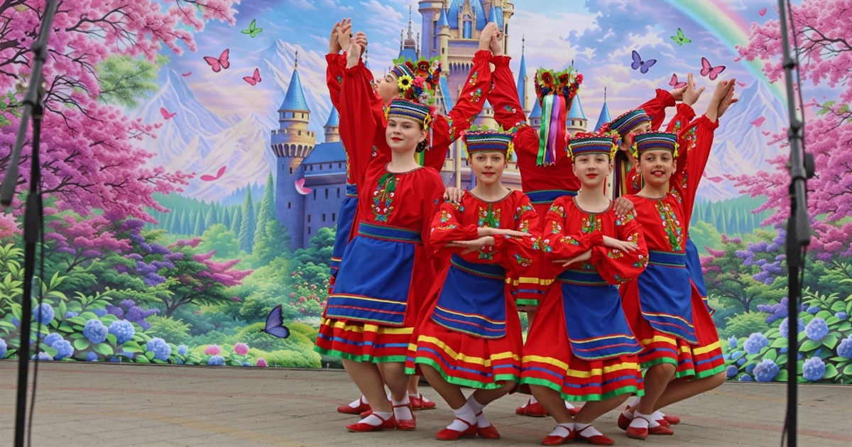 Зустрічаємо літо з перемогами і друзями: у Жмеринці відбулося свято дитячих талантів