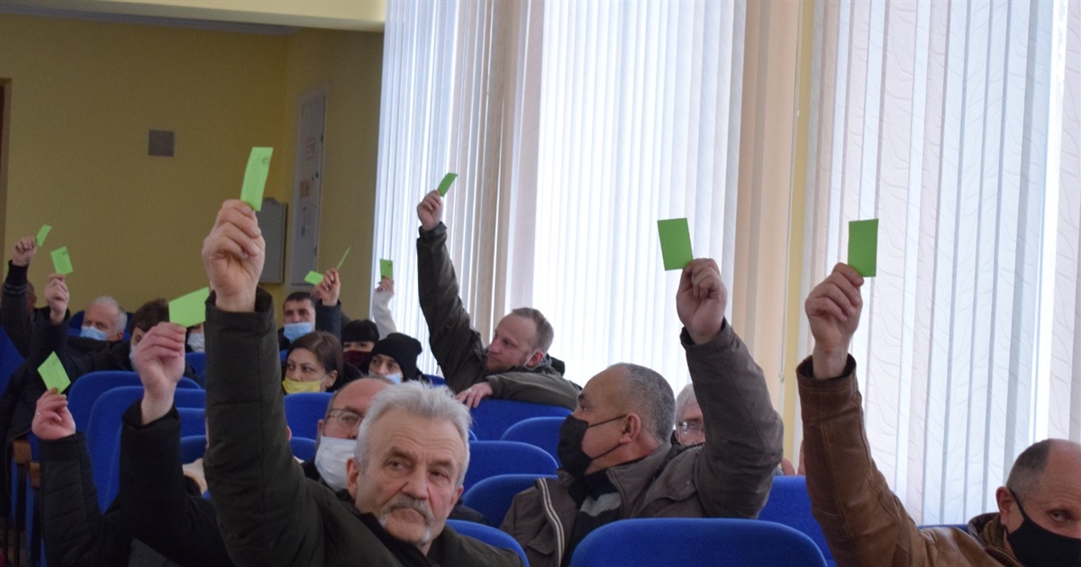 Новоград-Волинський район стане Звягельським?