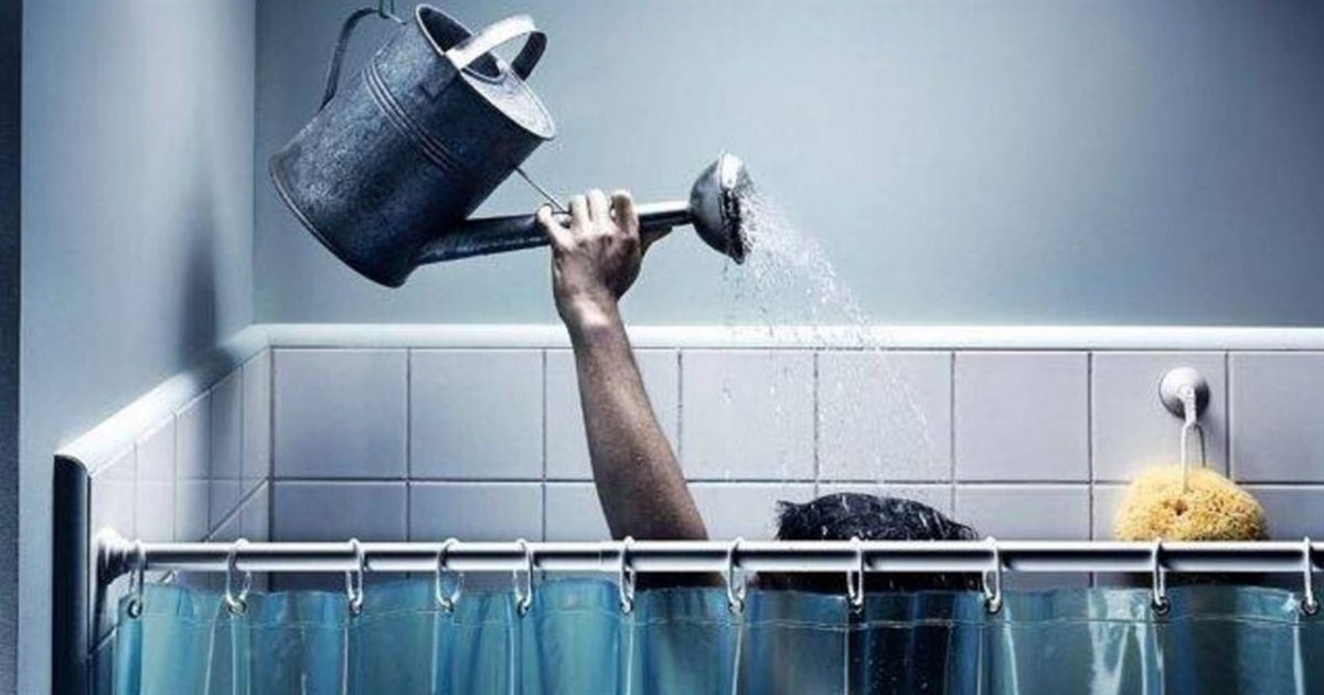 Внаслідок аварії на водопровідній мережі деякі будинки у Звягелі лишилися без води