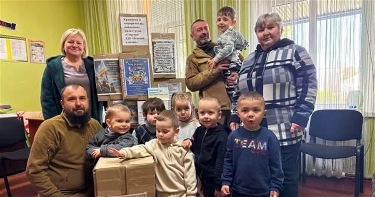 Колектив дитсадочка «Золотий ключик» у Переяславі зібрав допомогу для військових