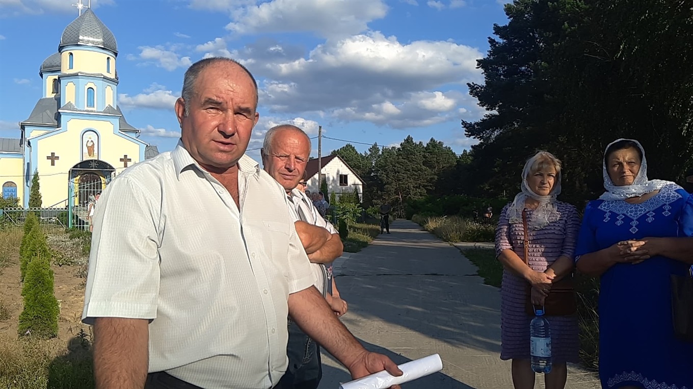 У Заболотті продовжується релігійний конфлікт. Місцева громада ділить храм Святого Іоанна Богослова