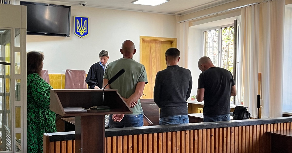 Обвинувачених у перевищенні влади трьох експоліцейських з Житомирщини виправдав суд
