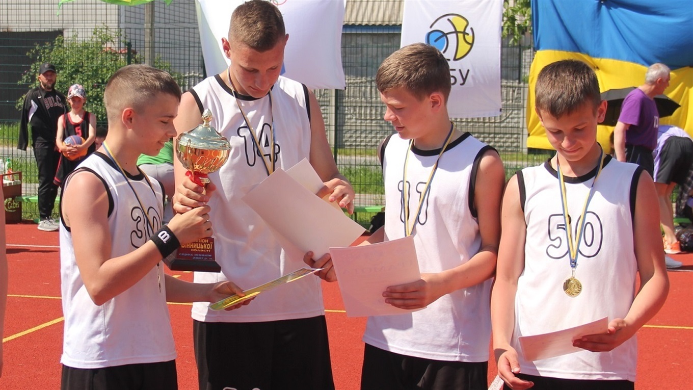 Стали чемпіонами у рідних стінах: Калинівка приймала чемпіонат області з баскетболу 3х3