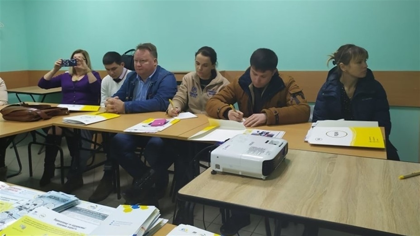 Кто и зачем создает на Донбассе советы переселенцев