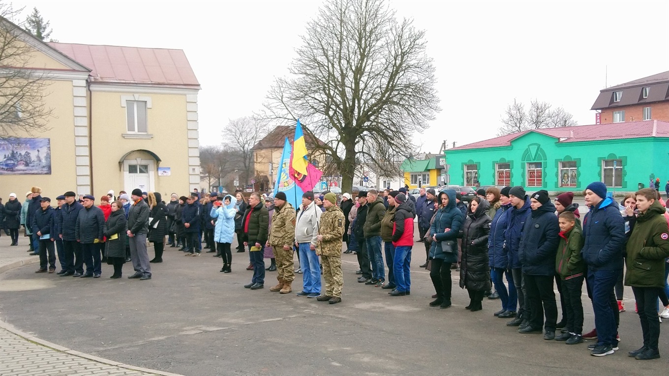 У Володимирці до Дня Героїв Небесної Сотні вшанували загиблих під час Революції Гідності
