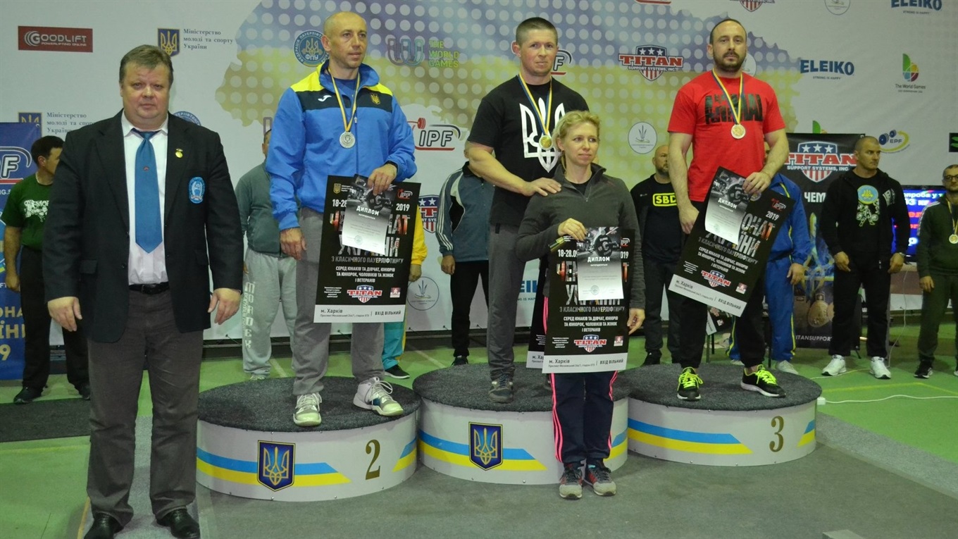 Попаснянин став Чемпіоном України з пауерліфтингу: відео зі змагань