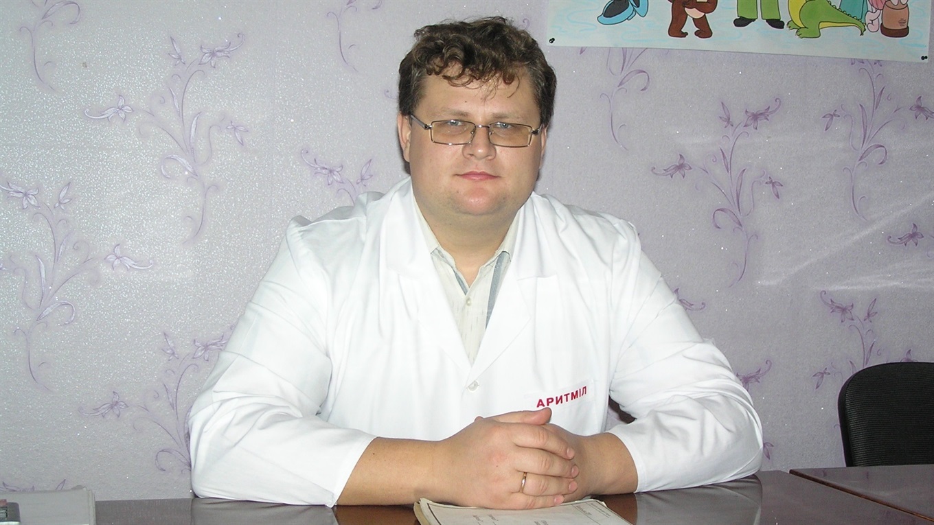 Цього білопільського лікаря люблять діти й поважають батьки та колеги
