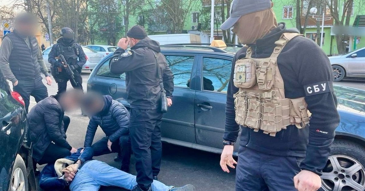 Попытка продать автомат в центре Измаила вышла неудачной (видео)