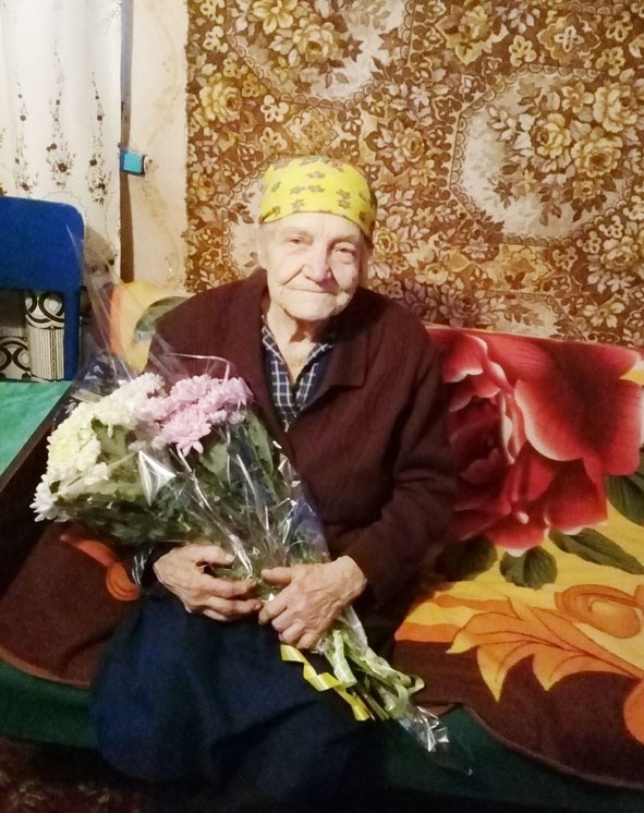 З 90-річним ювілеєм привітали корінну мешканку Гришиного
