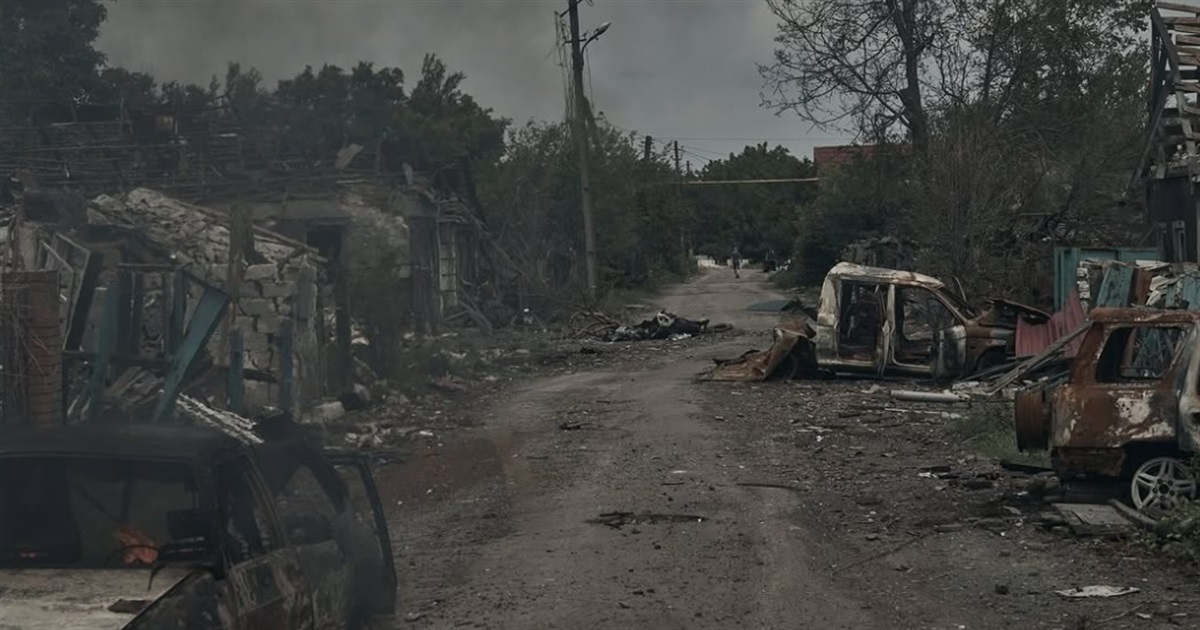 З Покровська люди вже не можуть вийти пішки. Яка ситуація у місті, куди зайшли російські війська