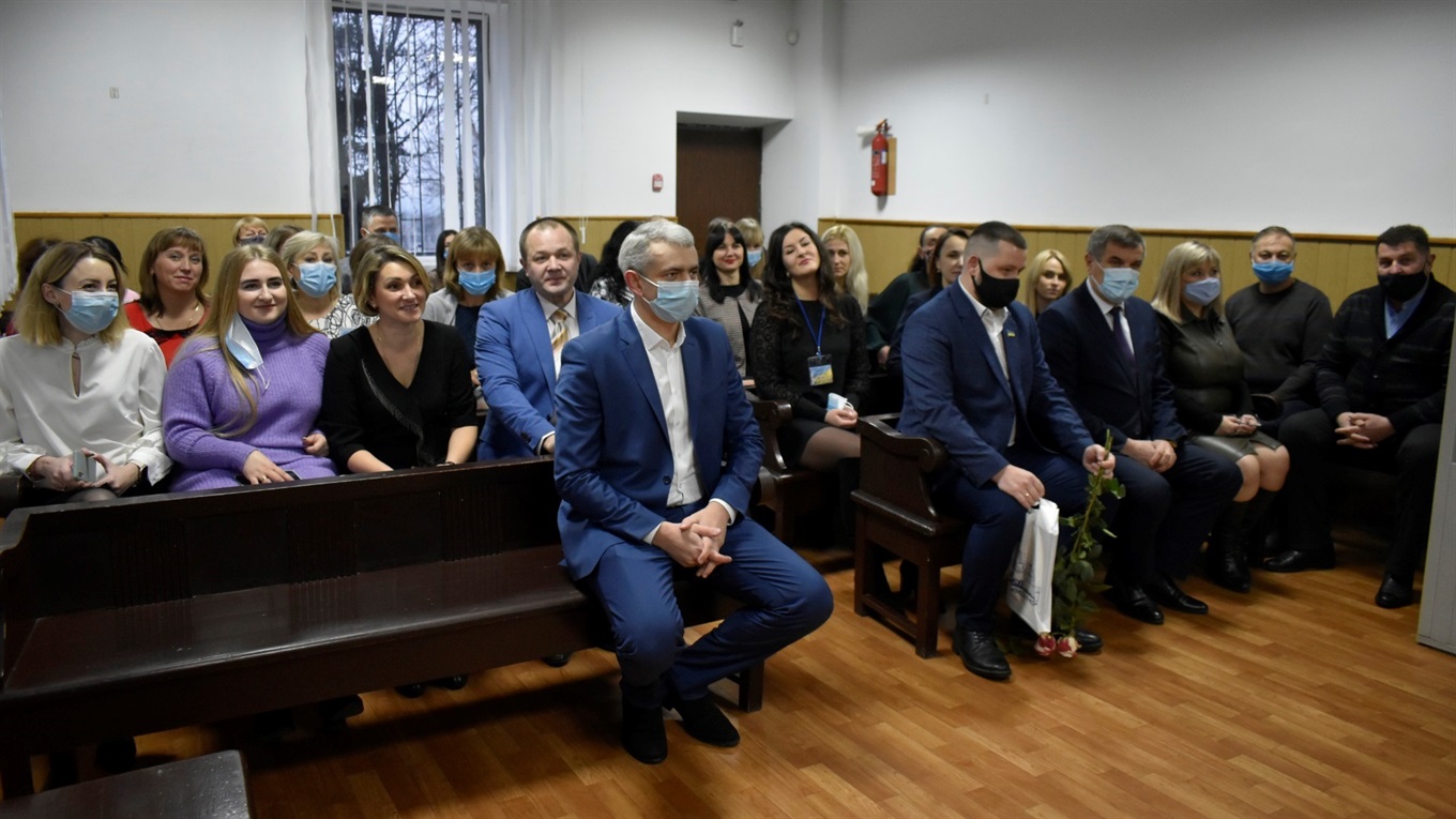 У Жмеринці служителів Феміди привітали з професійним святом: фоторепортаж