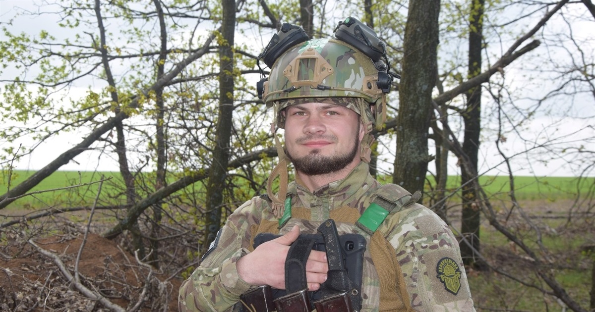 30 ОМБр в обличчях: хлопці з вогником