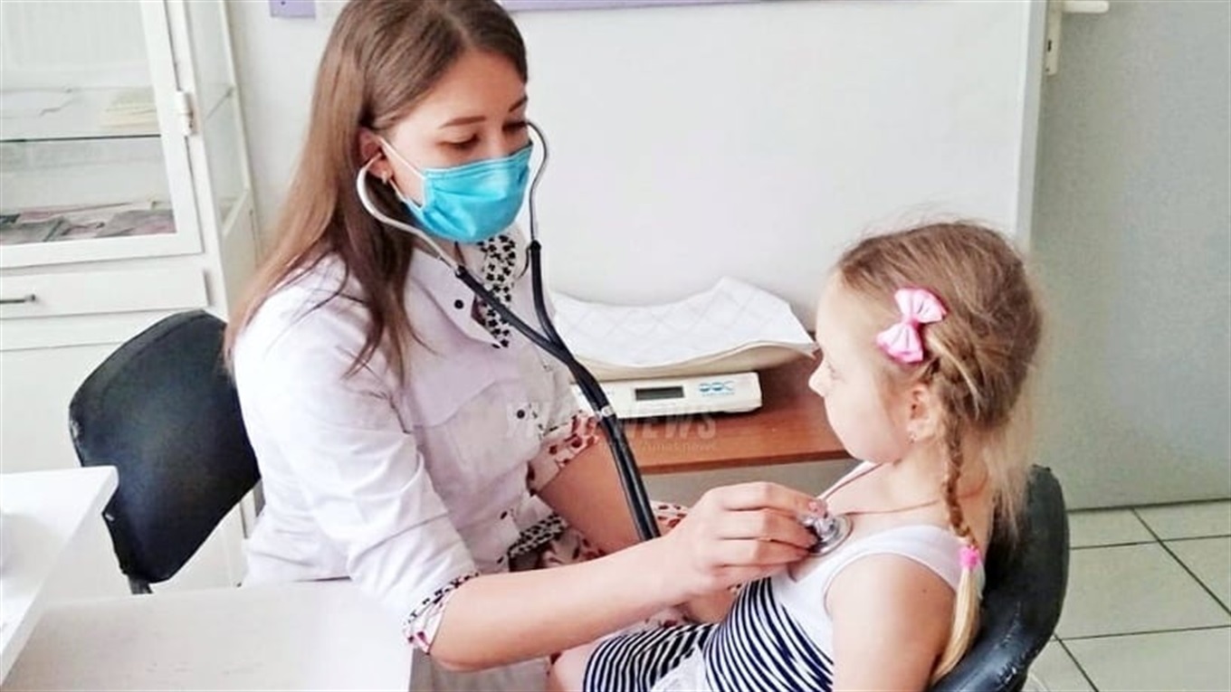 Молодий спеціаліст: Лілія Кирись у 27 стала завідуючою амбулаторії та приймає 30-40 пацієнтів в день