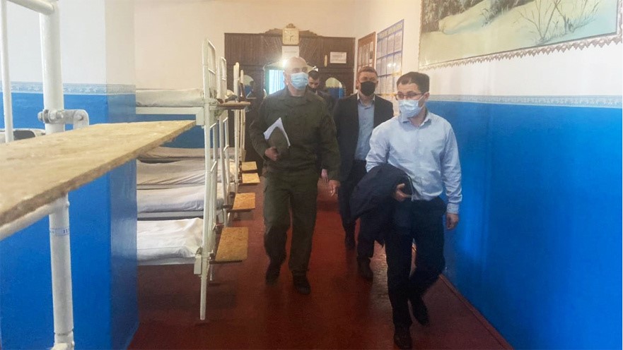 На особистий прийом до керівника окружної прокуратури звернулись чотири в’язні