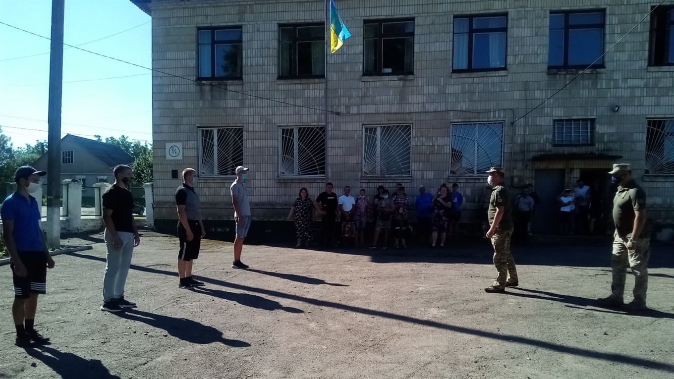 Ще четверо призовників Білопільщини отримали військові квитки
