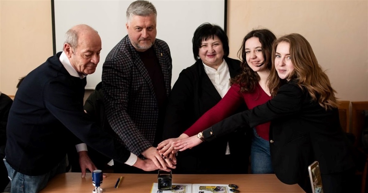 У Чорткові погасили марку, присвячену відомому адвокату Антіну Горбачевському