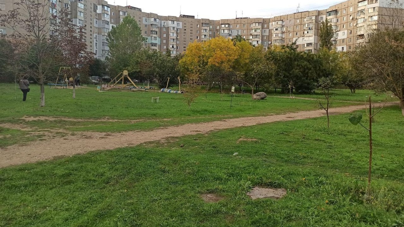 У Херсоні в мікрорайоні Таврійському з'явиться новий сквер. Мешканці мріяли про нього понад 10 років