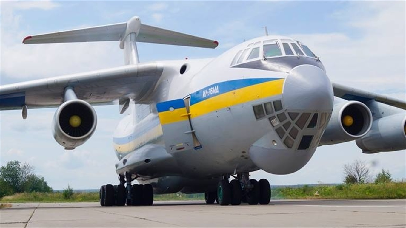Мелитопольский Ил-76 привез в Украину из Дании более двух тонн гуманитарного груза