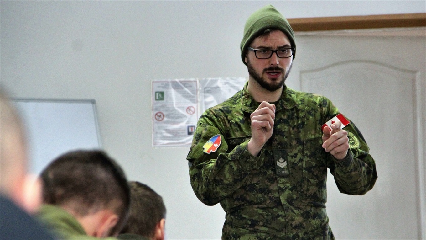 Канадські інструктори навчатимуть нацгвардійців з Калинівки мінно-вибуховій справі 