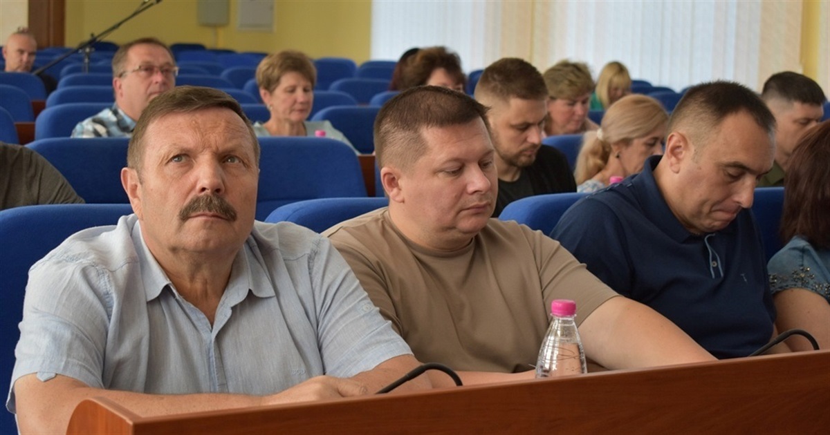 Які рішення ухвалили на черговому засіданні виконкому у Звягелі?