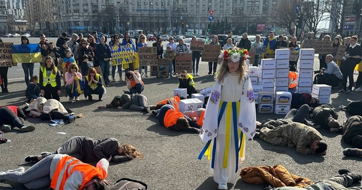 Южненці взяли участь у мітингу в Бухаресті, який був присвячений війні в Україні (ФОТО)