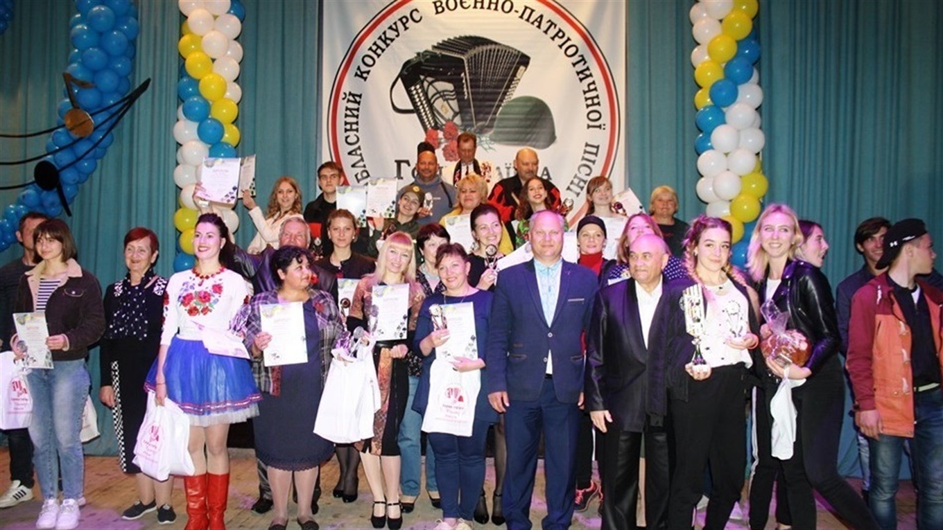 Сірогозькі артисти привезли “срібні” нагороди з обласного фестивалю-конкурсу “Опалені війною”