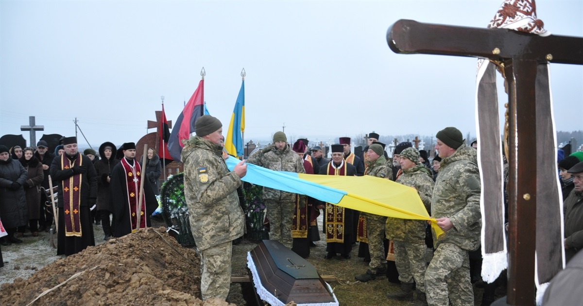 Остання різдвяна коляда для загиблого воїна з Чортківщини Марчія Андрія