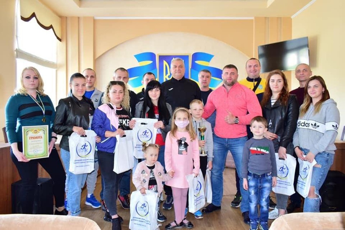 Покровські спортсмени кращі навіть онлайн