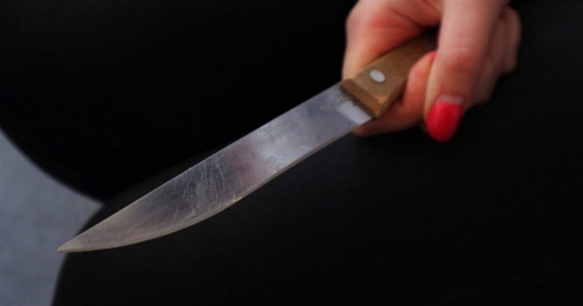 10 разів вдарила ножем по шиї, тулубу та руках: засудили звягелянку, яка вбила знайому