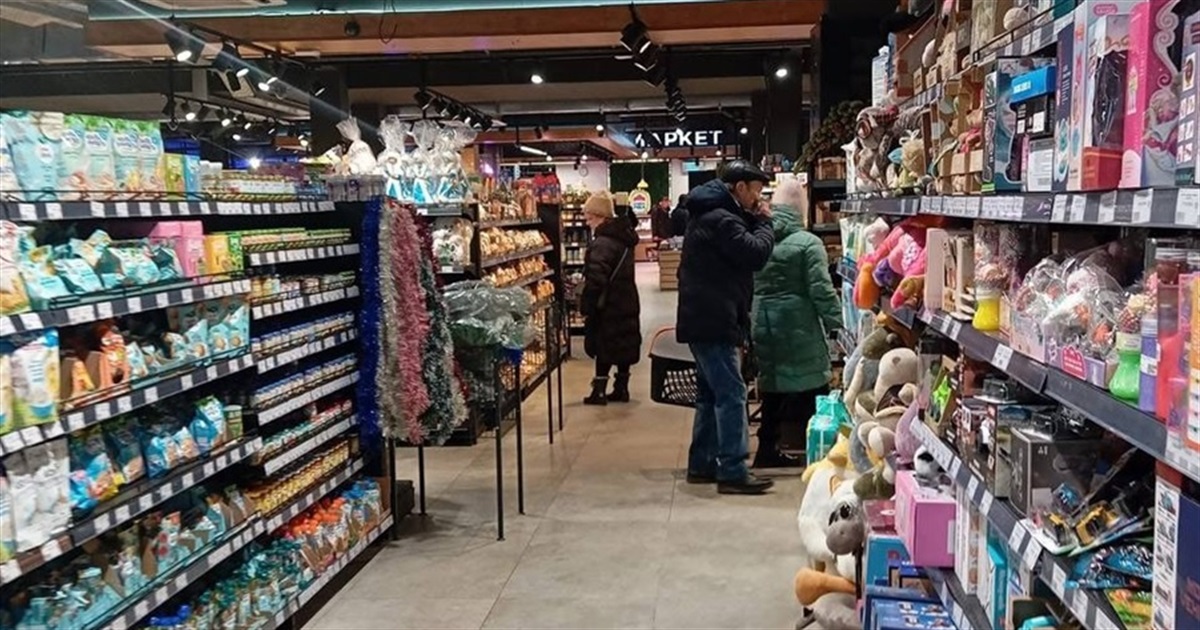 Ціни в окупації продовжують зростати: скільки коштують основні продукти у Бердянську