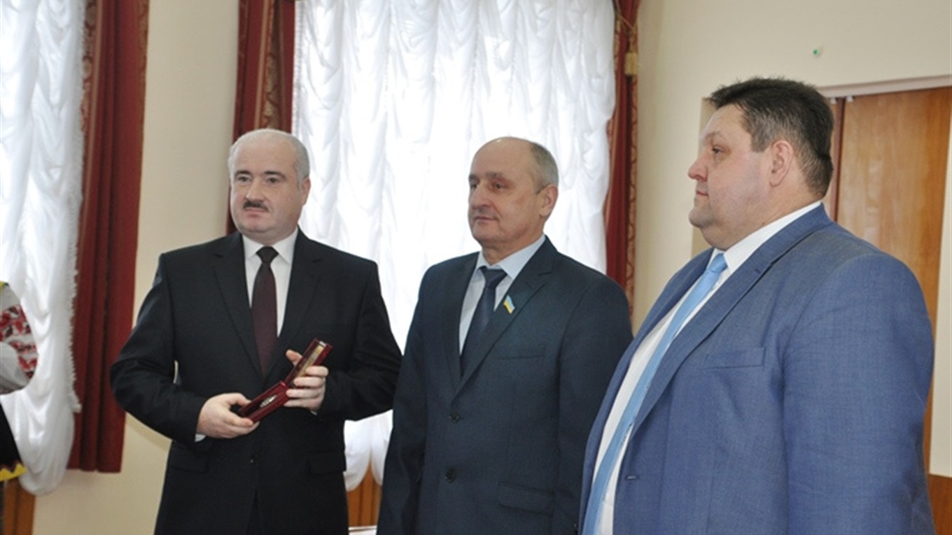 Двоє представників Новоград-Волинщини отримали почесні звання 